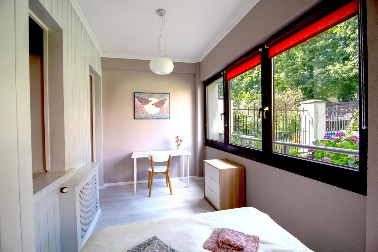 Garden Studio In The Old Town Appartement Krakau Buitenkant foto
